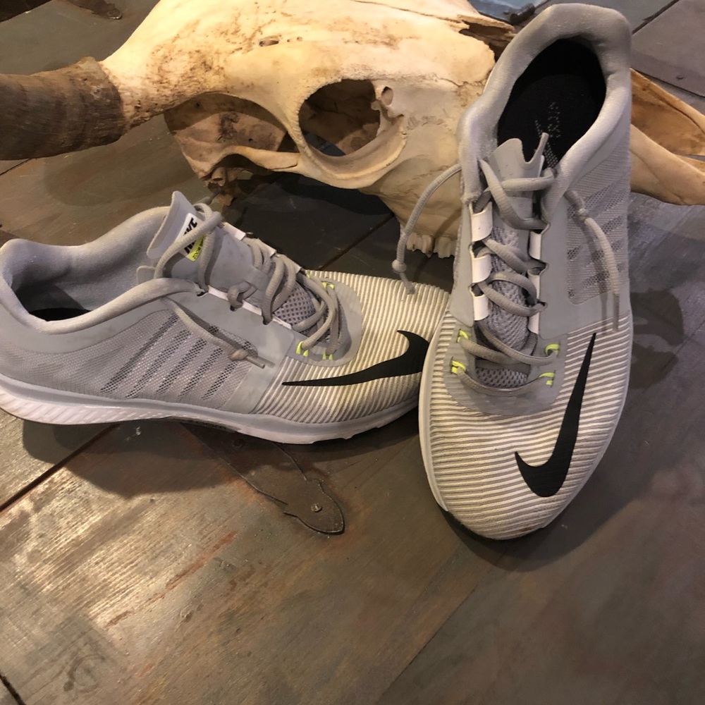 Nike sz 13 grey & Black Running shoes
